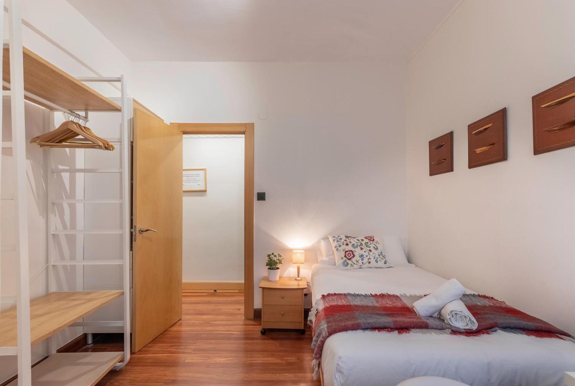 בילבאו San Mames Apartment - Free Parking מראה חיצוני תמונה