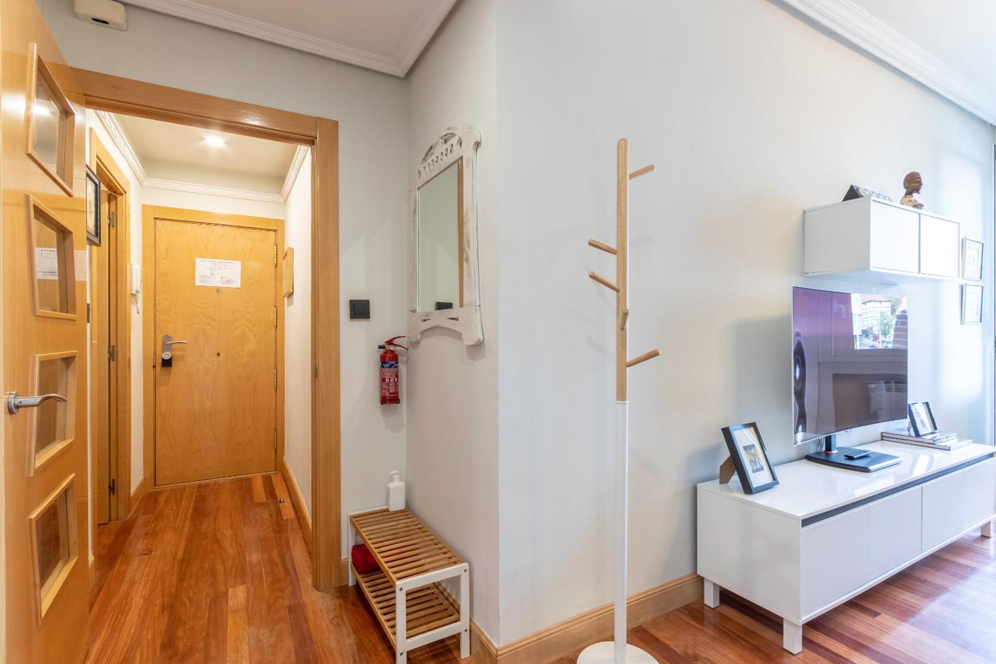 בילבאו San Mames Apartment - Free Parking מראה חיצוני תמונה